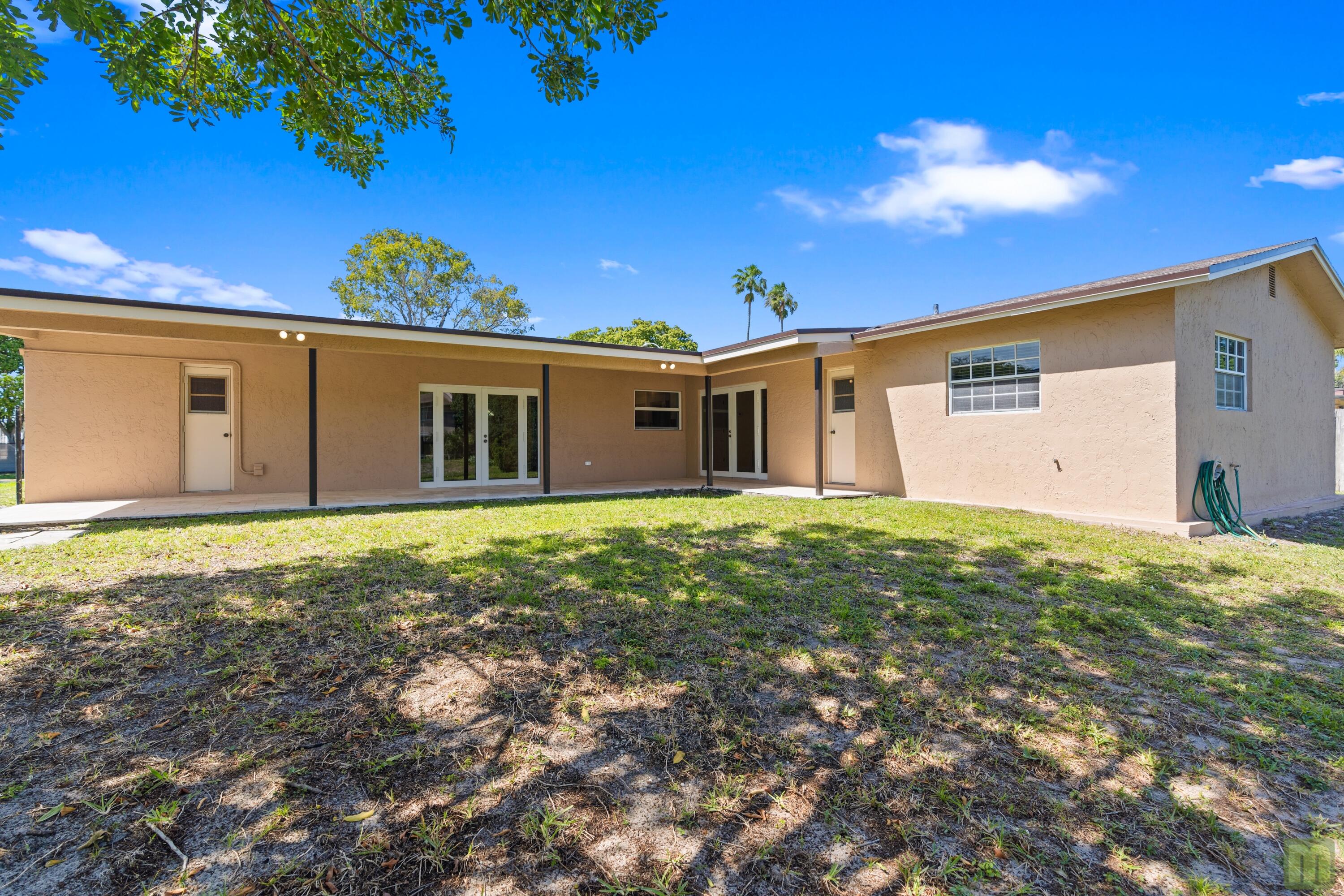 COCONUT CREEK 10TH SEC - Residential