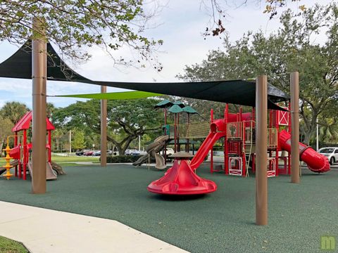 Tiny photo for 260 Lake Drive, Coconut Creek, FL 33066 (MLS # B26011590)