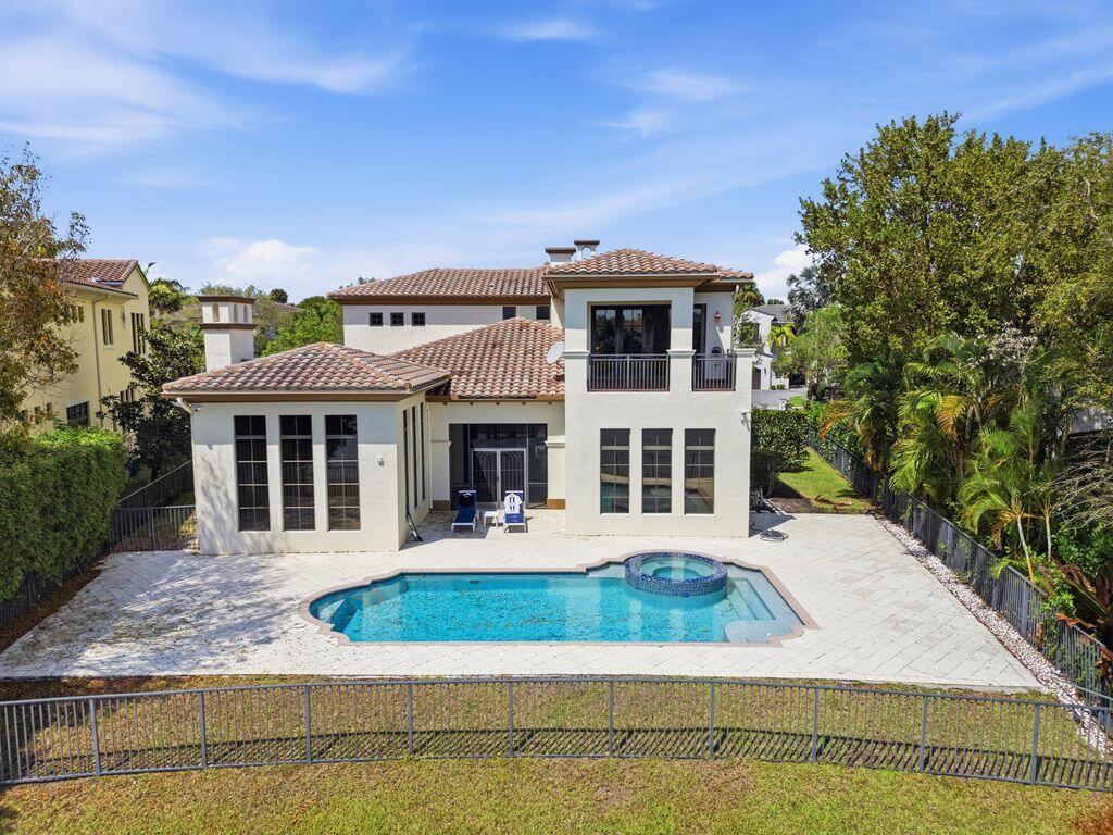 PARKLAND GOLF AND COUNTRY CLUB - Residential