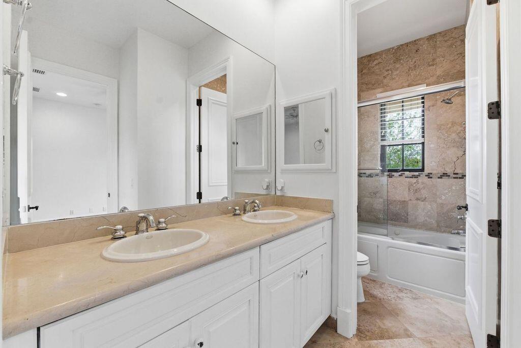 PARKLAND GOLF AND COUNTRY CLUB - Residential