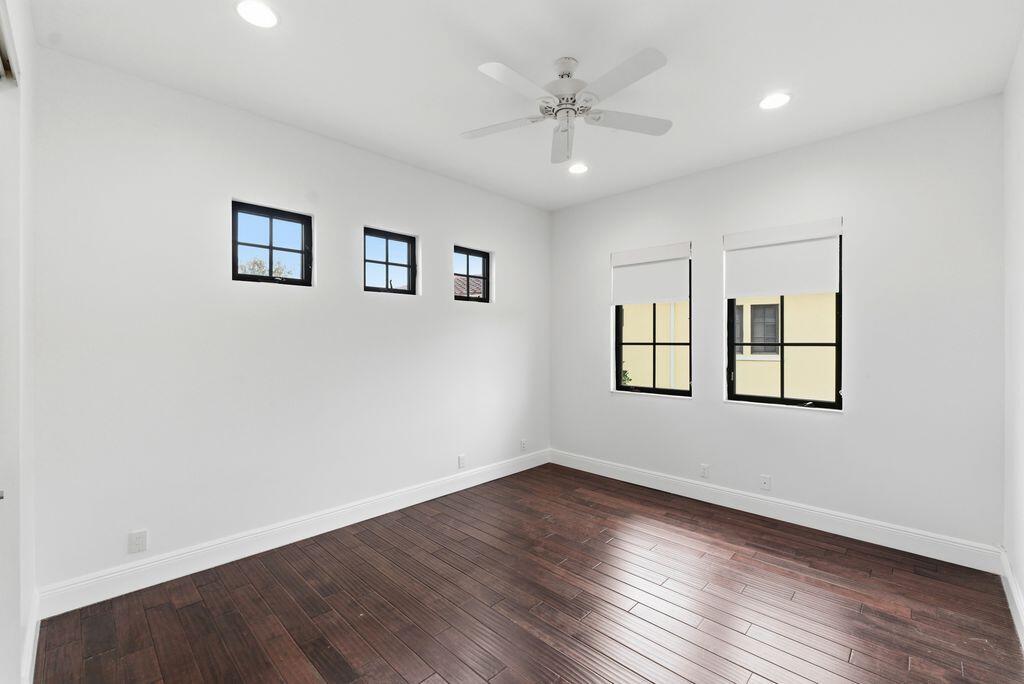 PARKLAND GOLF AND COUNTRY CLUB - Residential