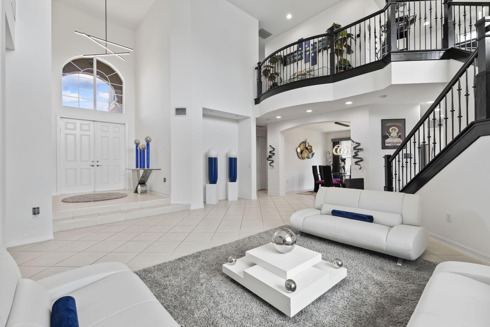 8183 Venosa Haven Terrace
