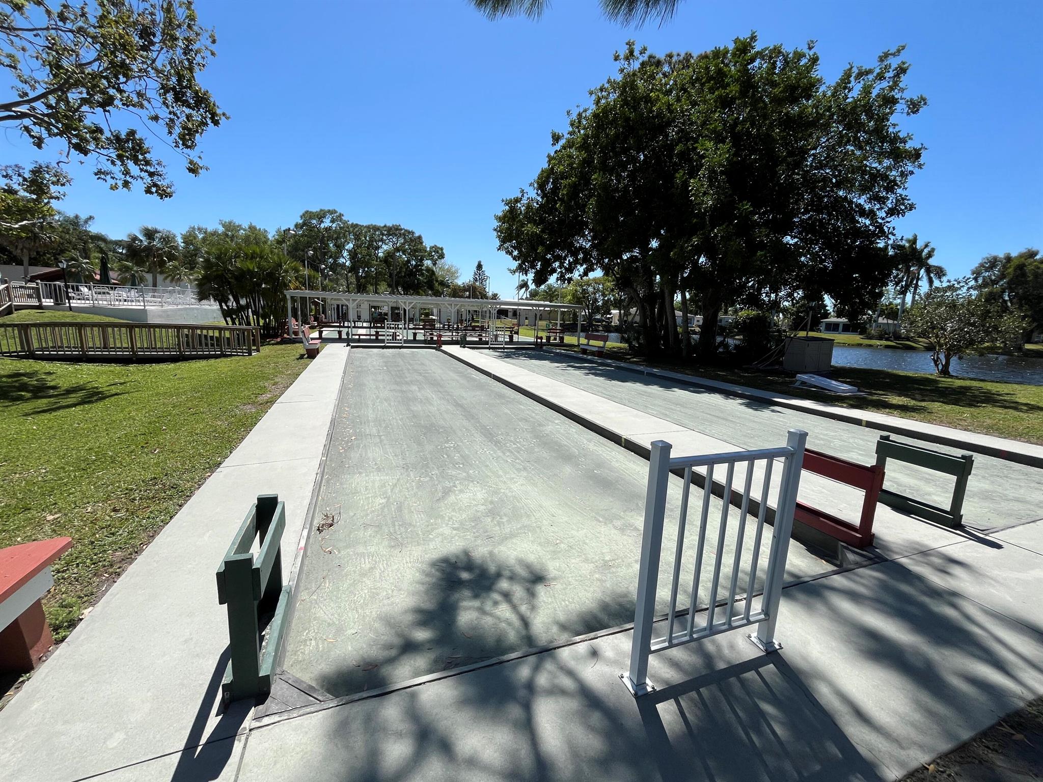 SPANISH LAKES 1 - Residential