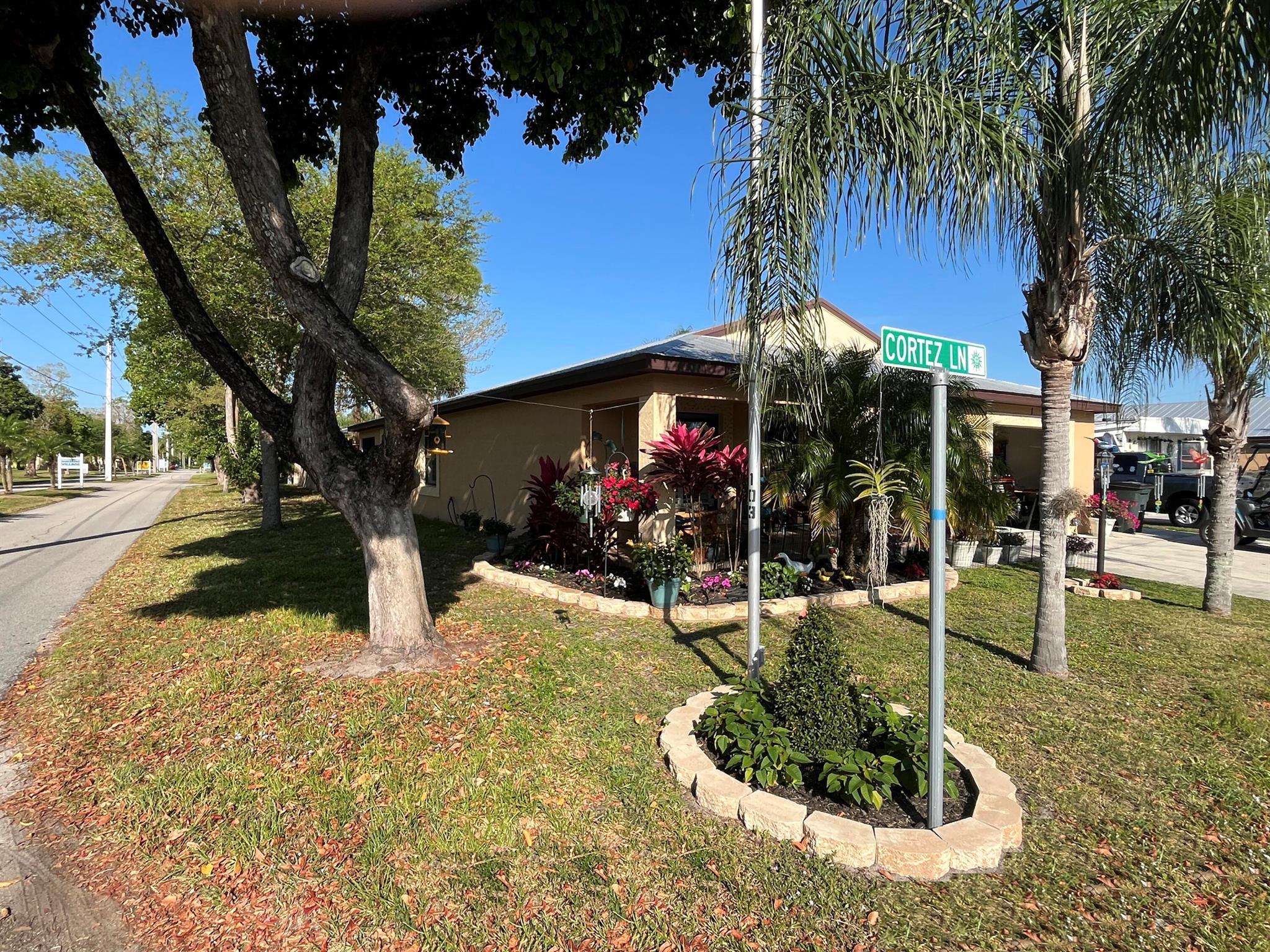 SPANISH LAKES 1 - Residential