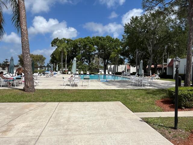 SPANISH LAKES 1 - Residential