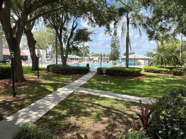 SPANISH LAKES 1 - Residential