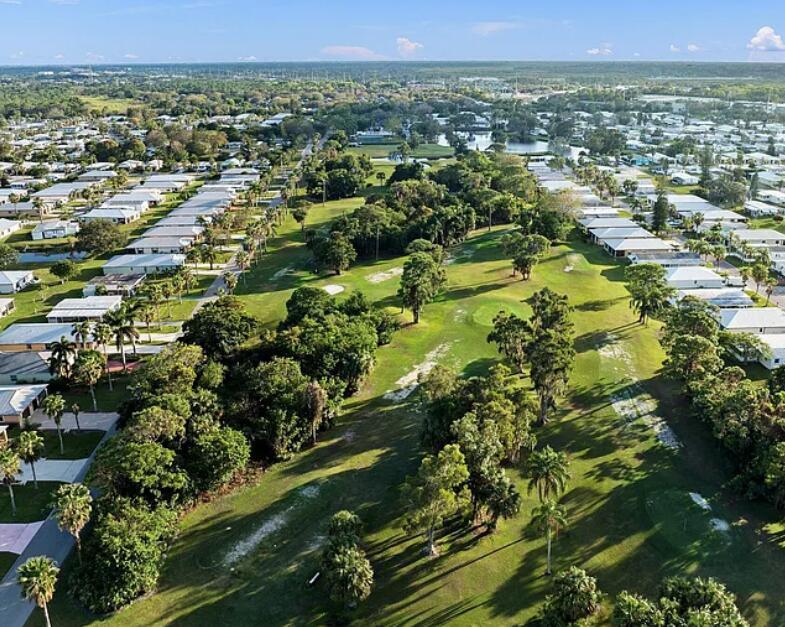 SPANISH LAKES 1 - Residential