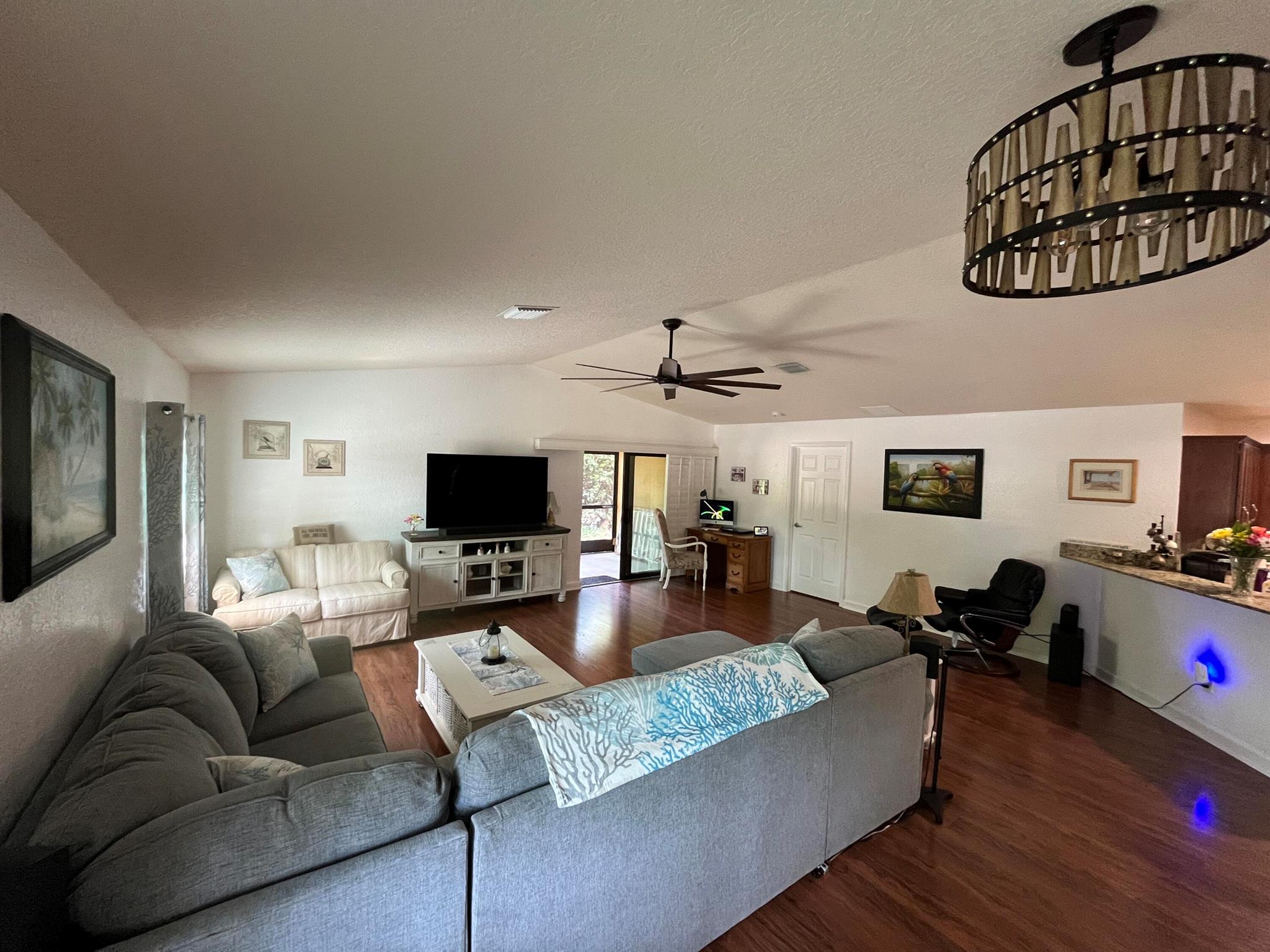 SPANISH LAKES 1 - Residential