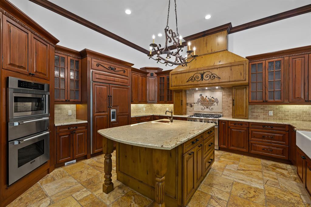 PALM BEACH POINT - Residential