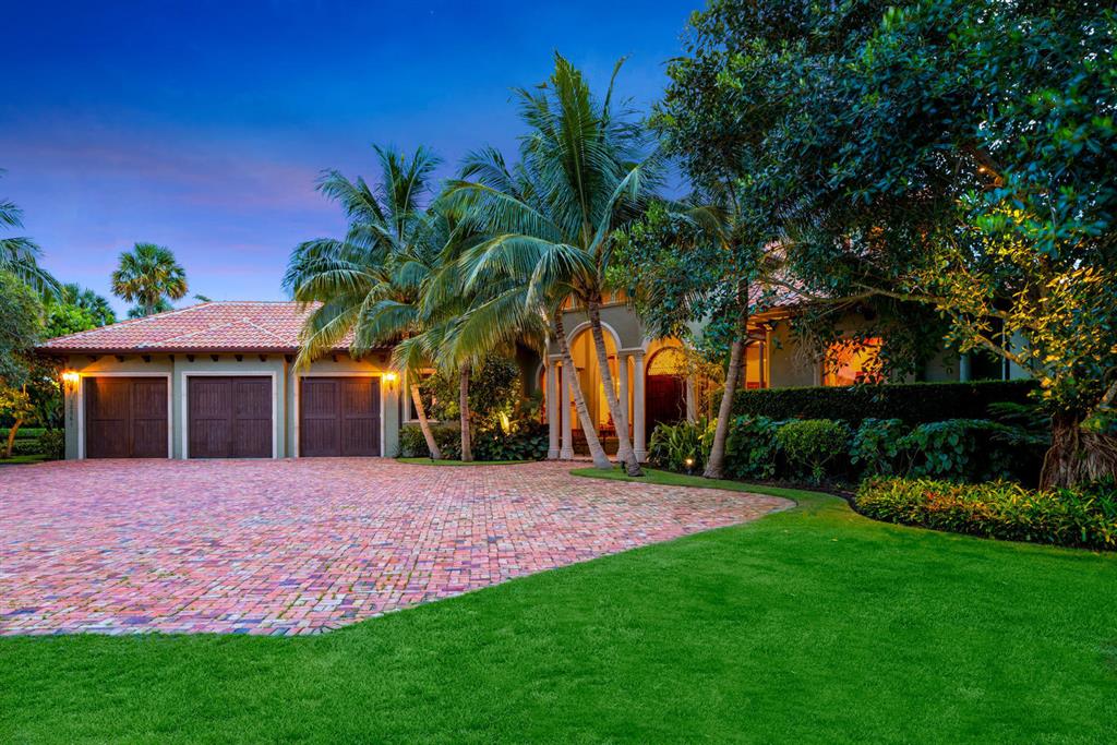 PALM BEACH POINT - Residential