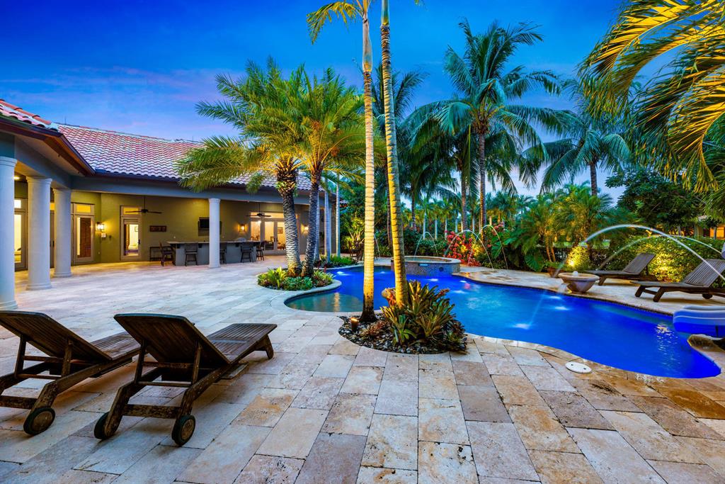 PALM BEACH POINT - Residential