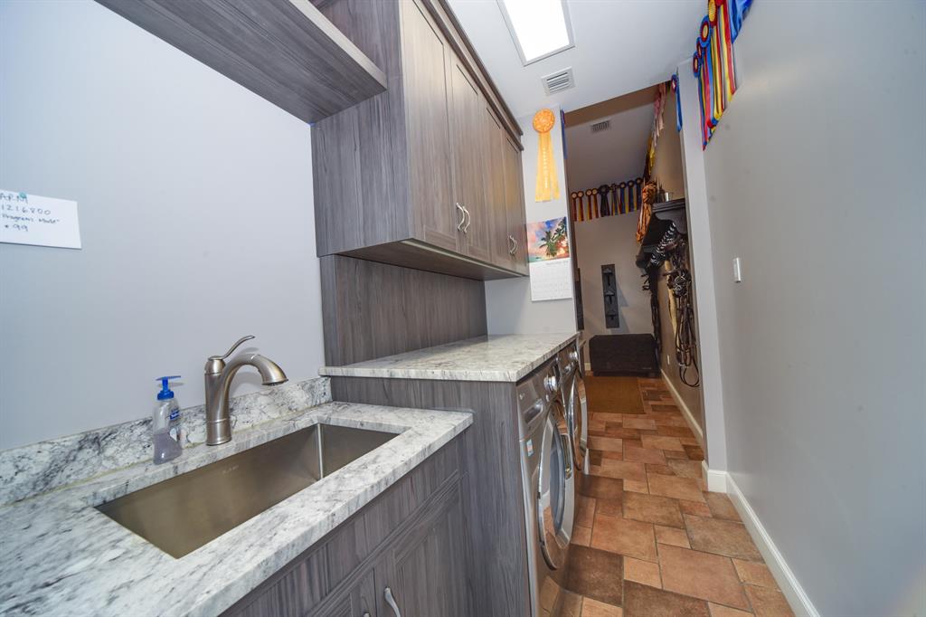 PALM BEACH POINT - Residential