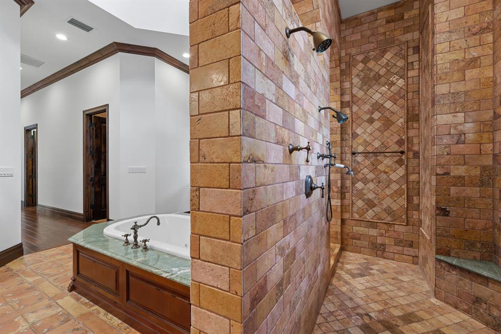 PALM BEACH POINT - Residential