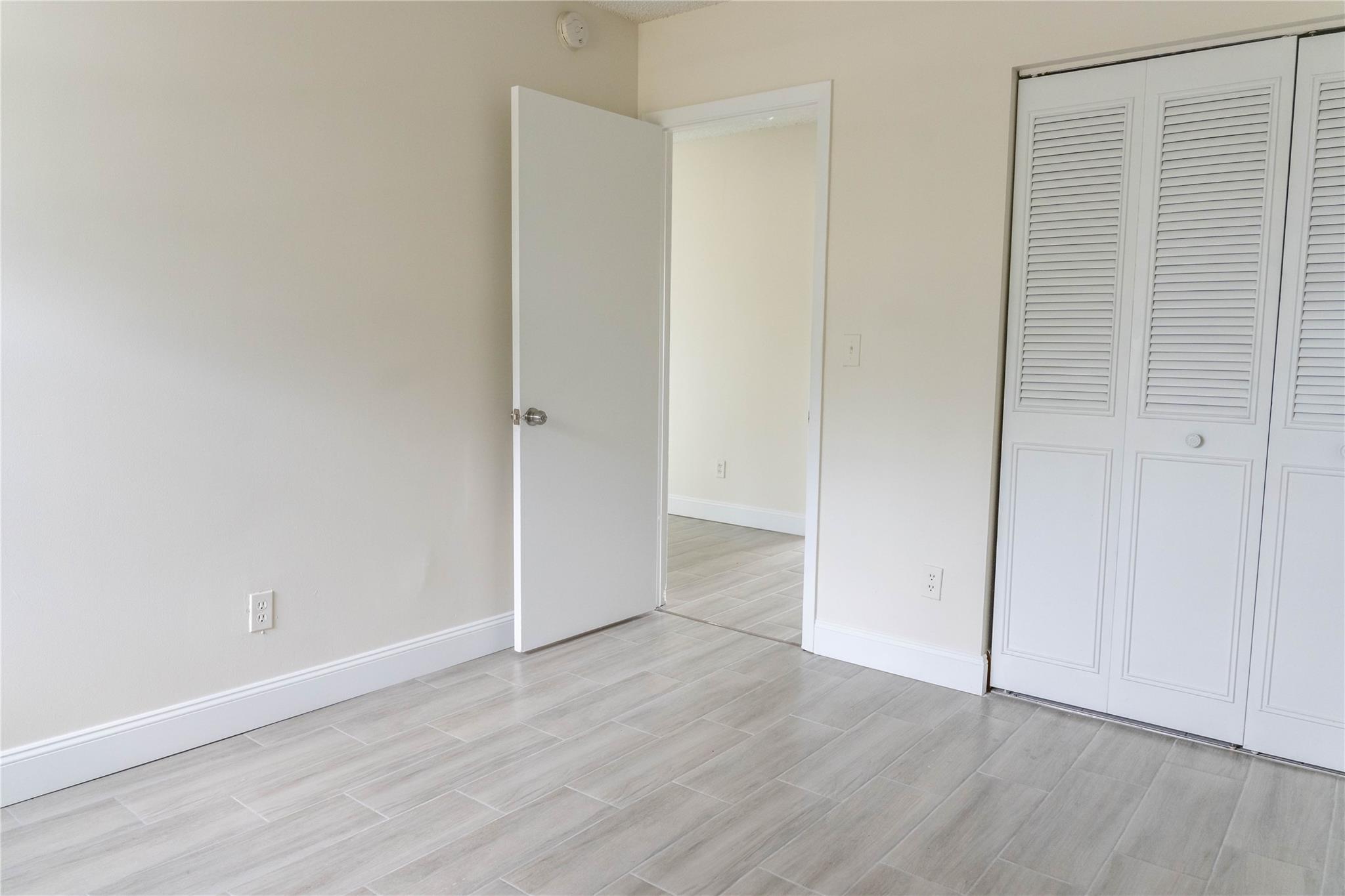 Castlewood 71-37 B - Residential Lease