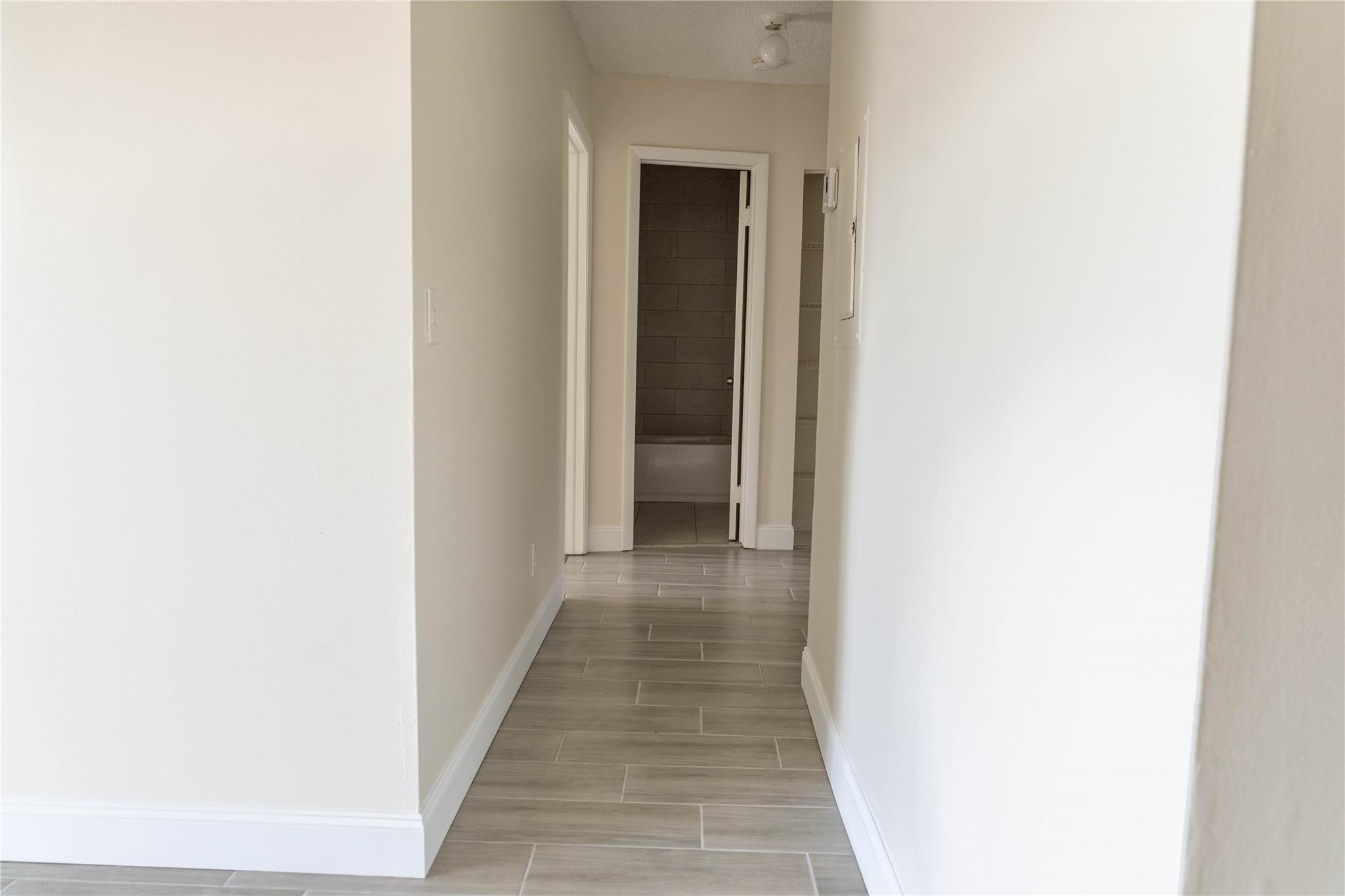 11686 NW 39th Street