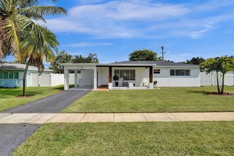 2136 NE 3rd Way Boca Raton FL 33431