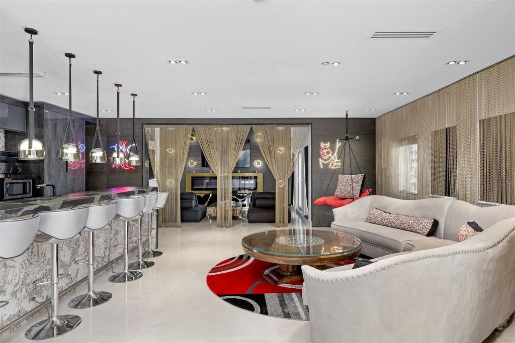 Photo of 3021 Riomar Street, Fort Lauderdale, FL 33304 (MLS # F10536135)