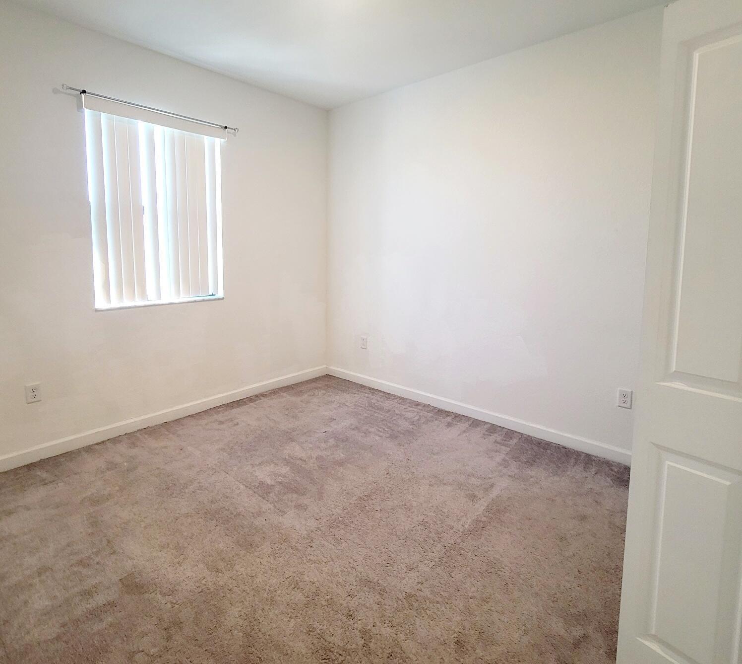 PINE ILSE- PINE VISTA - Residential Lease