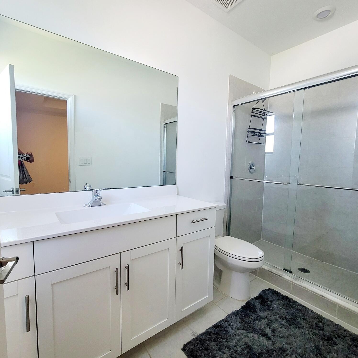 PINE ILSE- PINE VISTA - Residential Lease