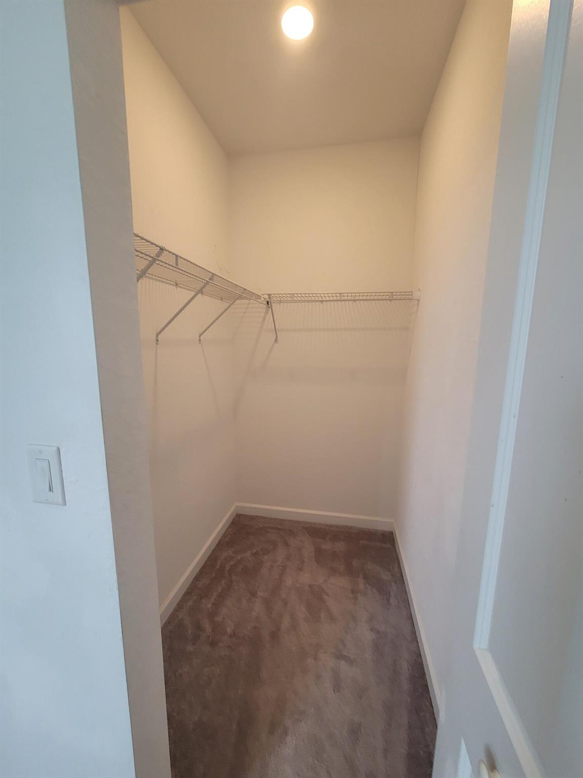 PINE ILSE- PINE VISTA - Residential Lease
