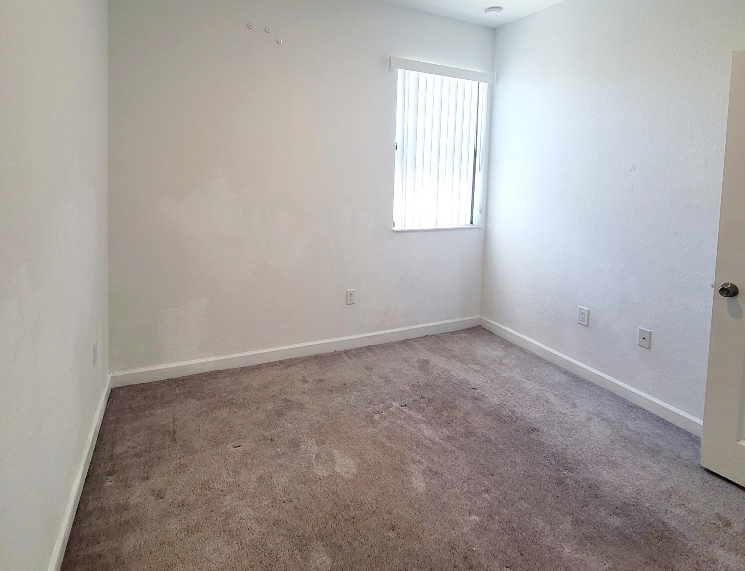 PINE ILSE- PINE VISTA - Residential Lease