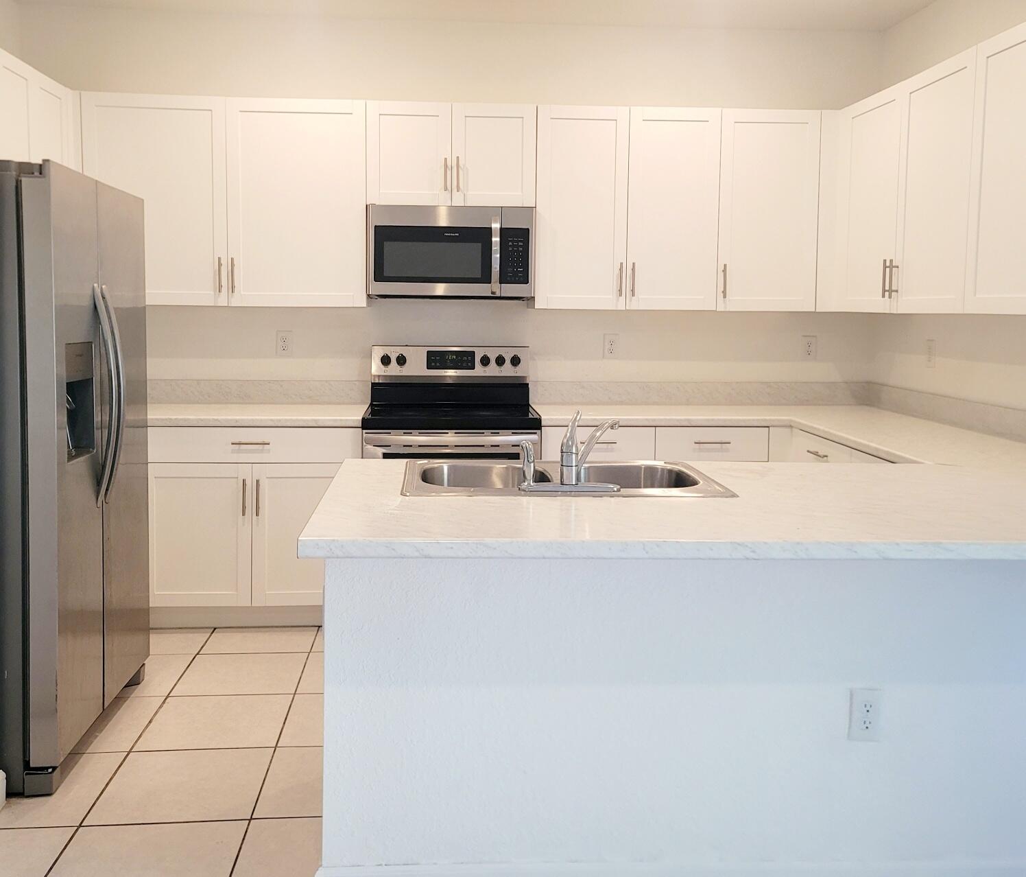 PINE ILSE- PINE VISTA - Residential Lease