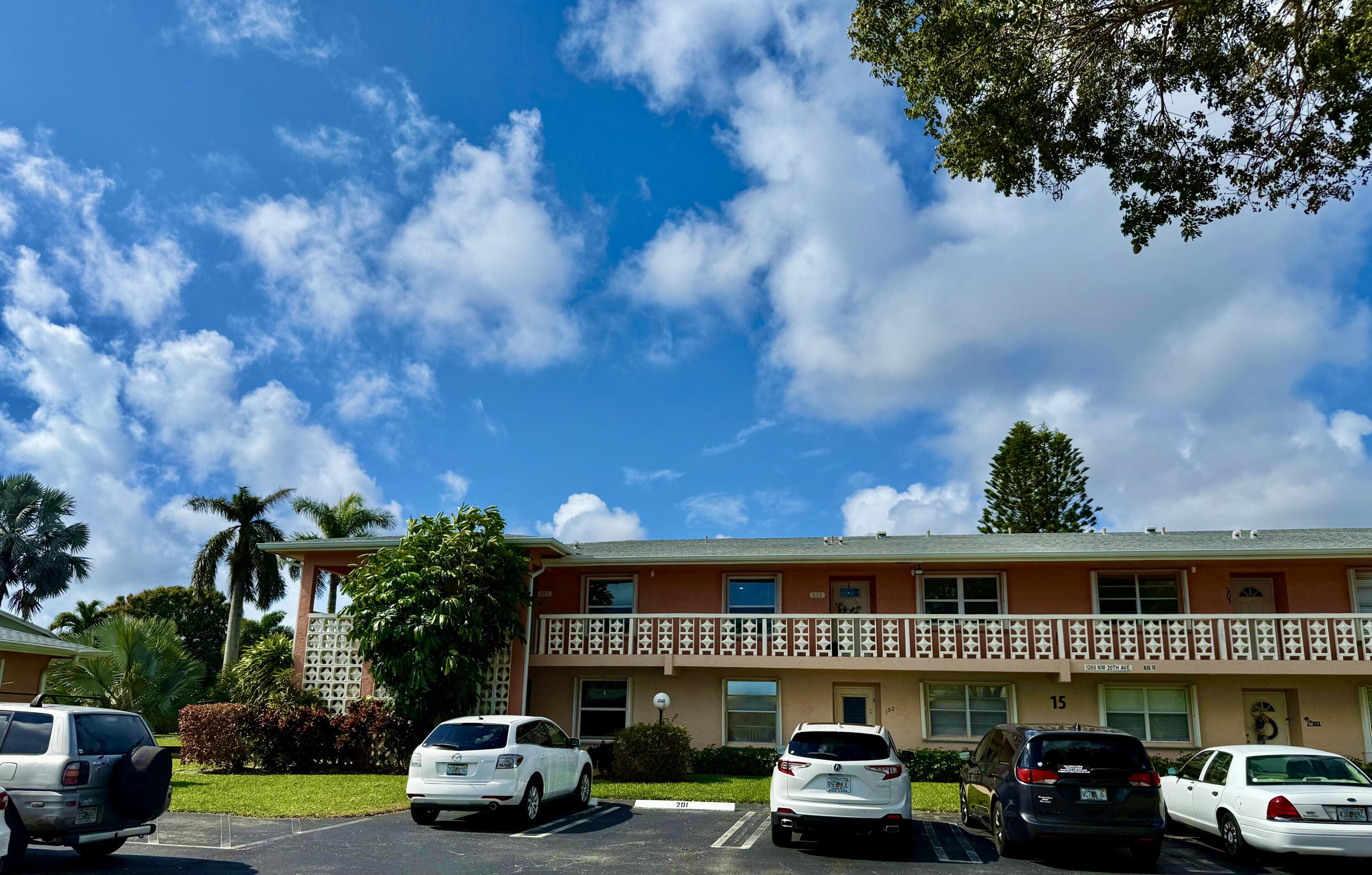 PINES OF DELRAY NORTH CONDO - Residential