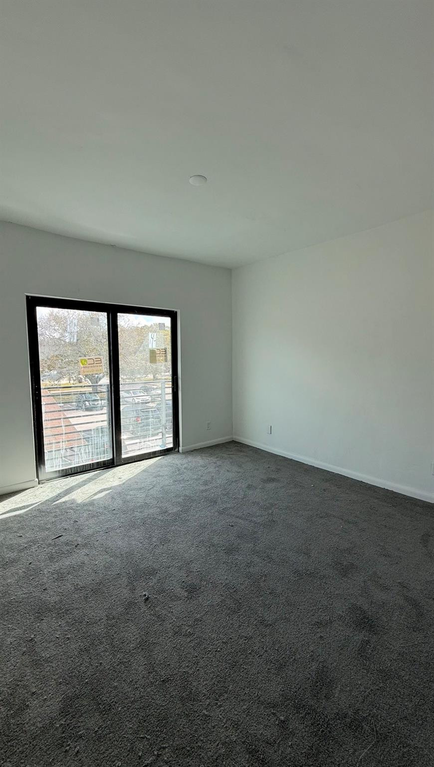 HOLLYTOWN 2 - Residential