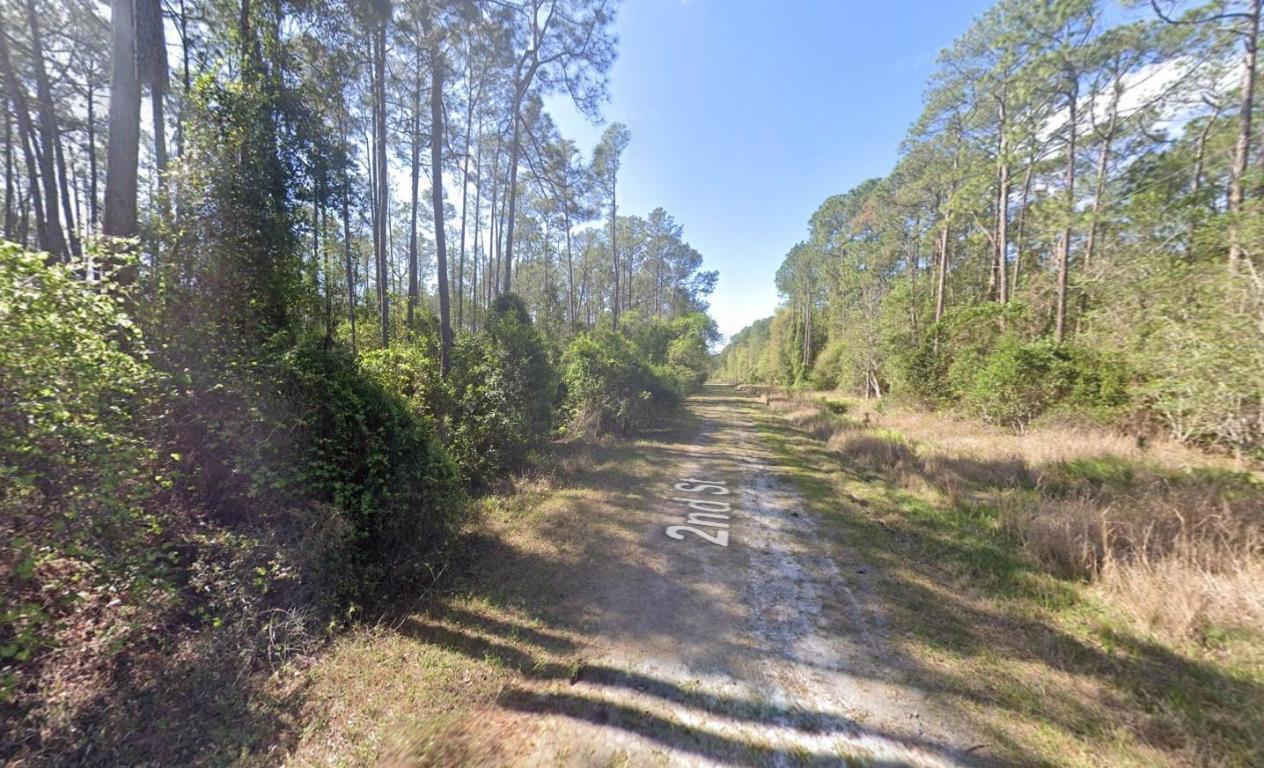 PARADISE LAKES SUB - Land