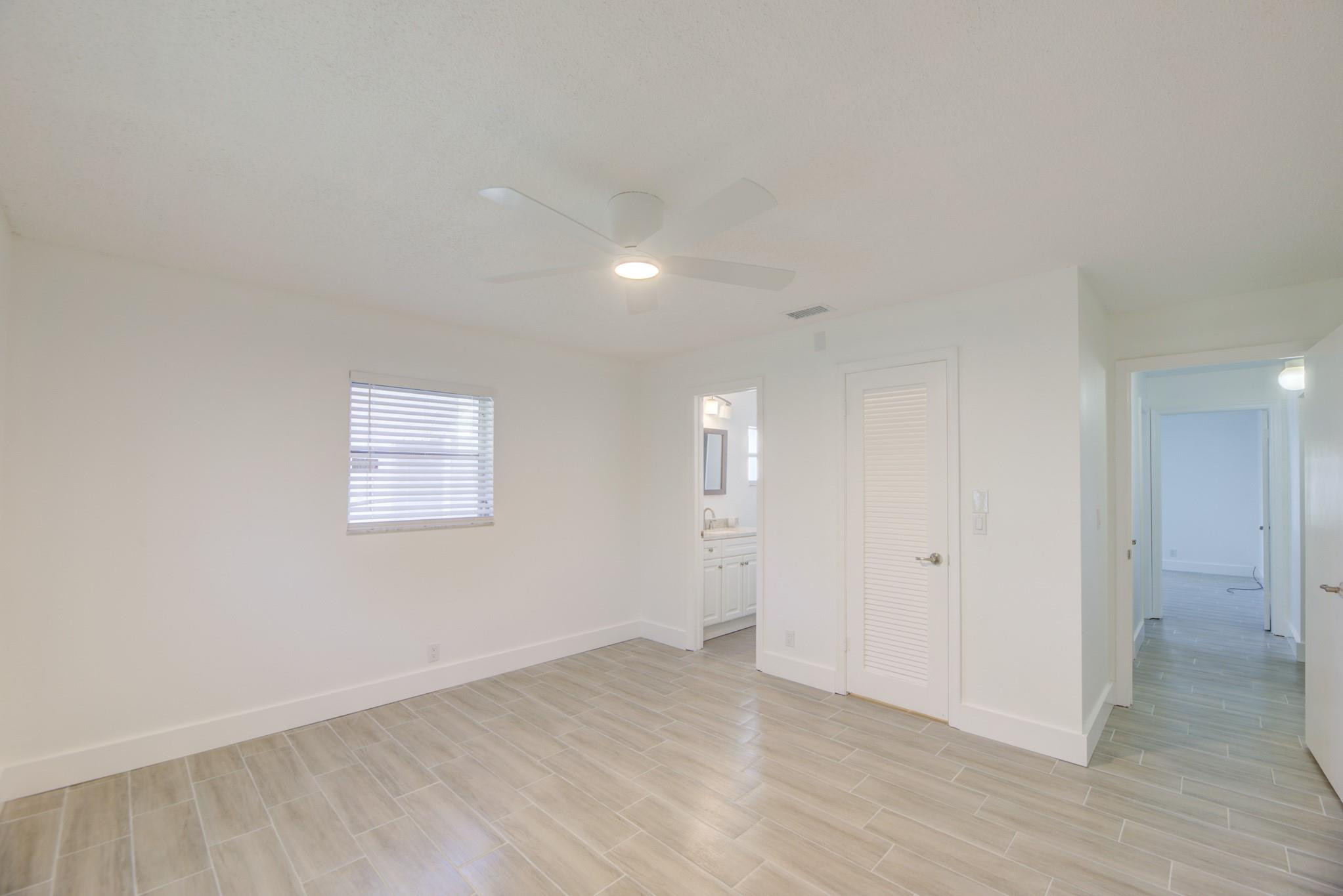 Lauderdale West 3 Sec 83- - Residential Lease