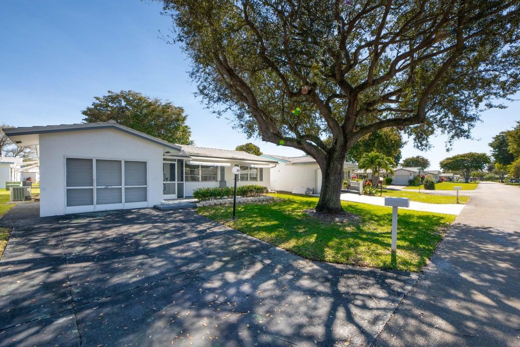 Photo of 1530 NW 87th Lane, Plantation, FL 33322 (MLS # F10551445)