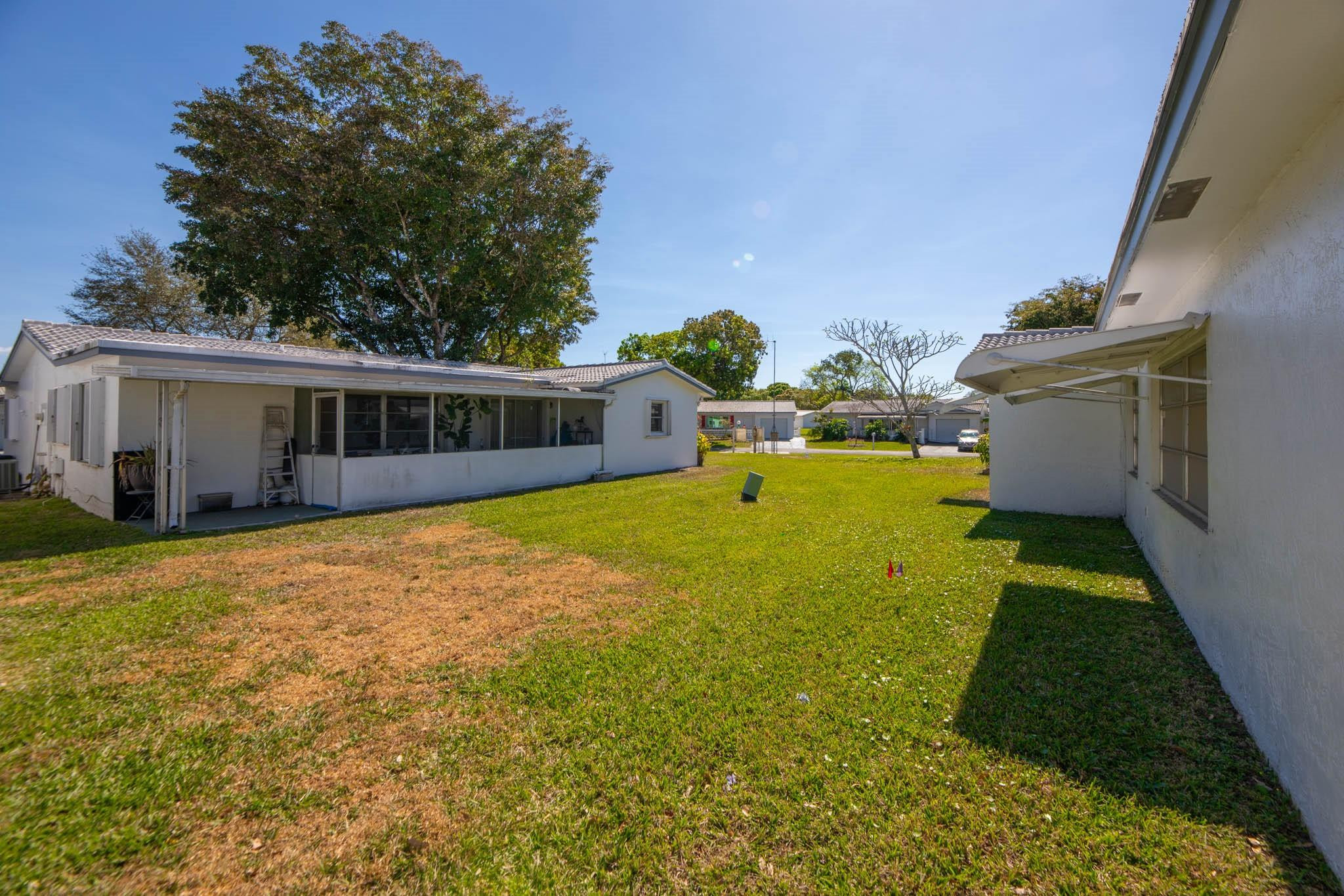 Lauderdale West 3 Sec 83- - Residential Lease