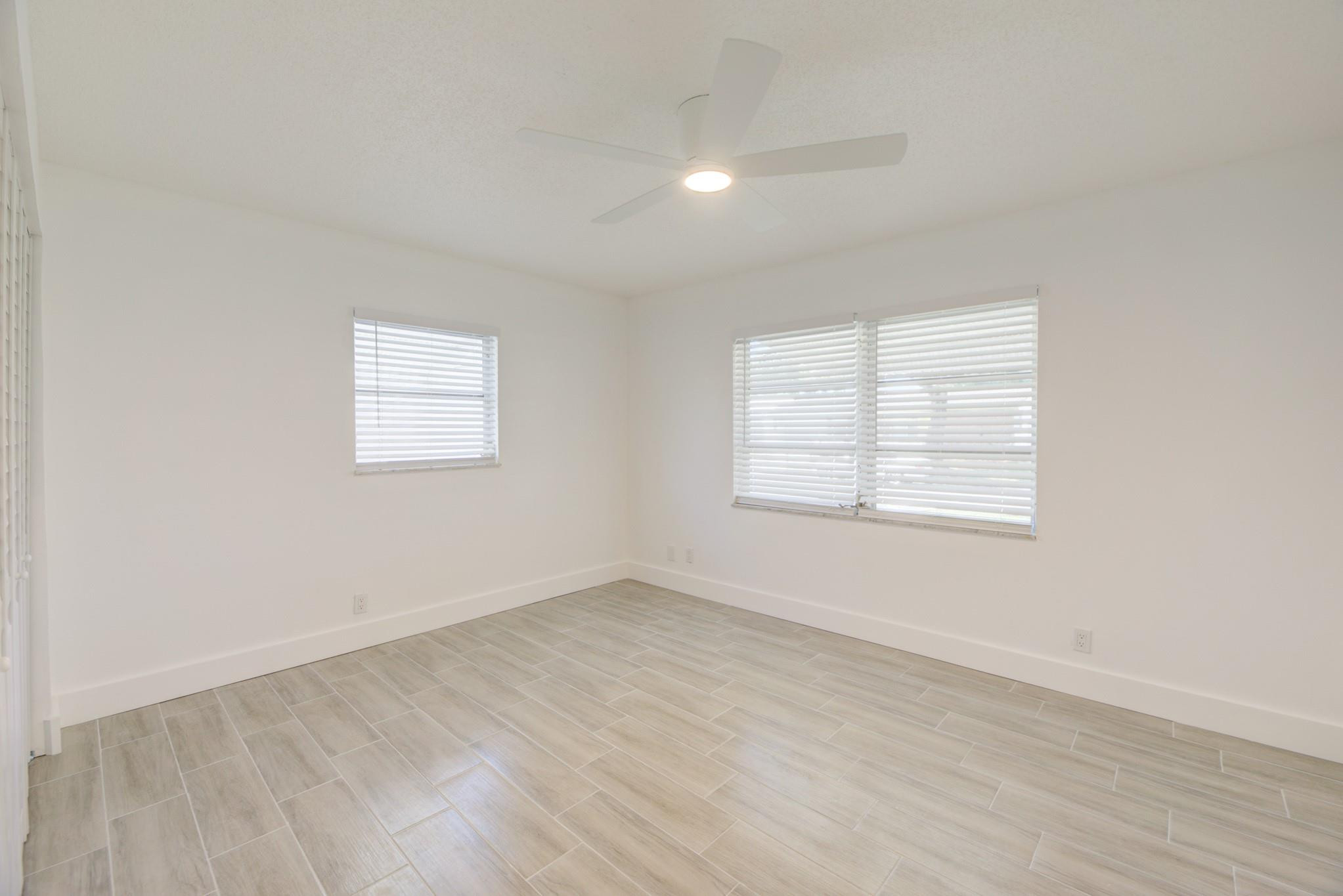 Lauderdale West 3 Sec 83- - Residential Lease