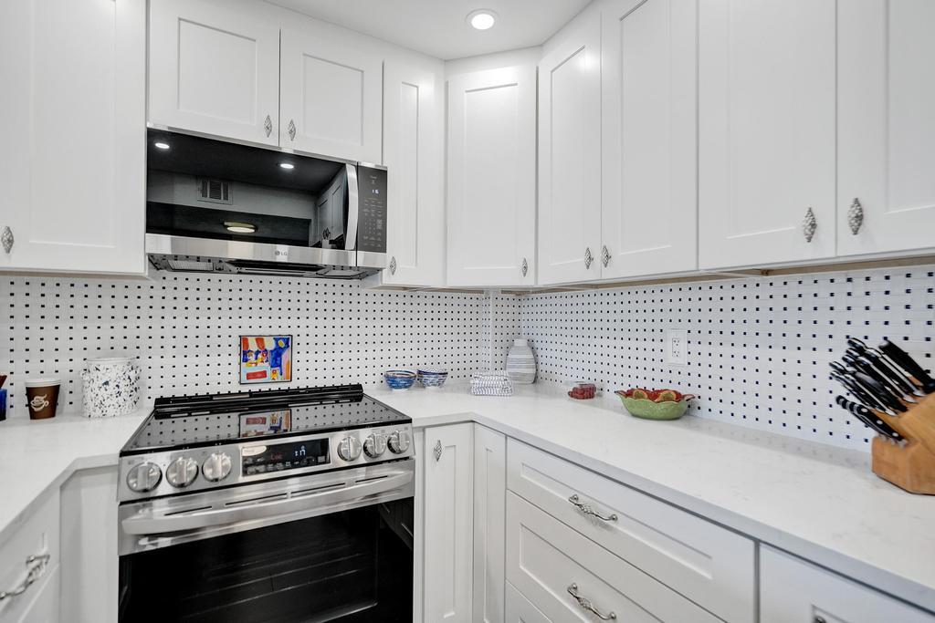 WATERS EDGE CONDO - Residential