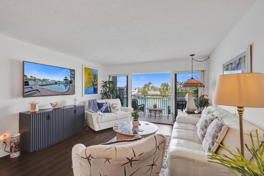 WATERS EDGE CONDO - Residential