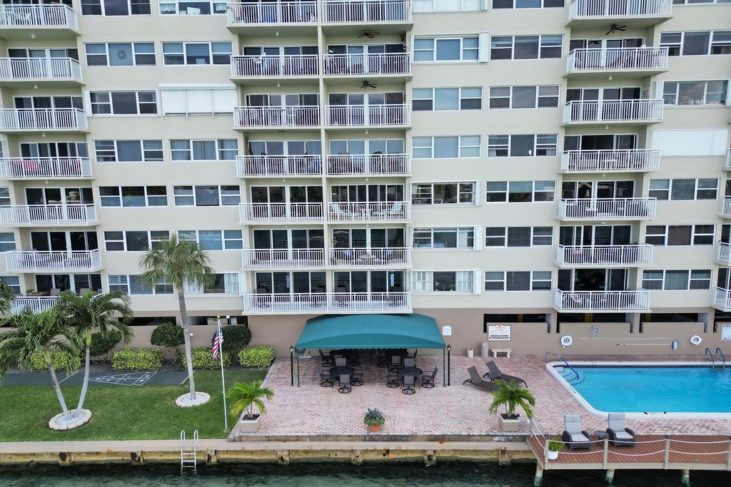 WATERS EDGE CONDO - Residential