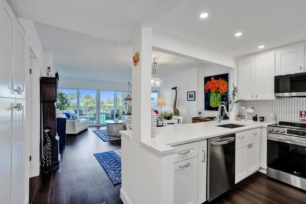 WATERS EDGE CONDO - Residential