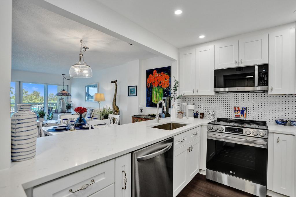 WATERS EDGE CONDO - Residential