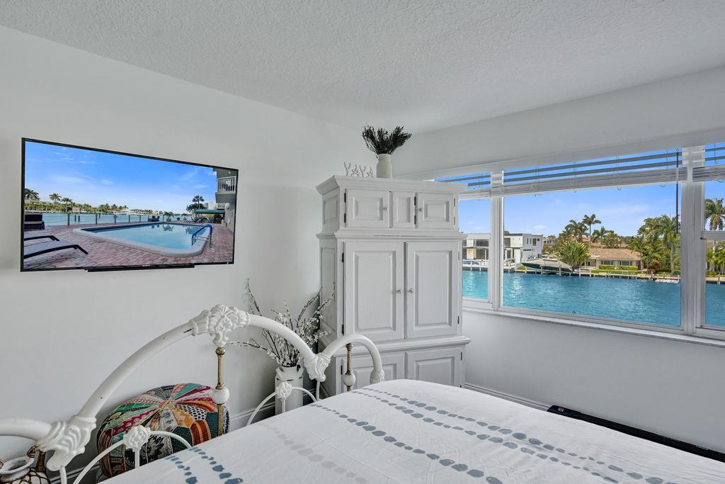 WATERS EDGE CONDO - Residential