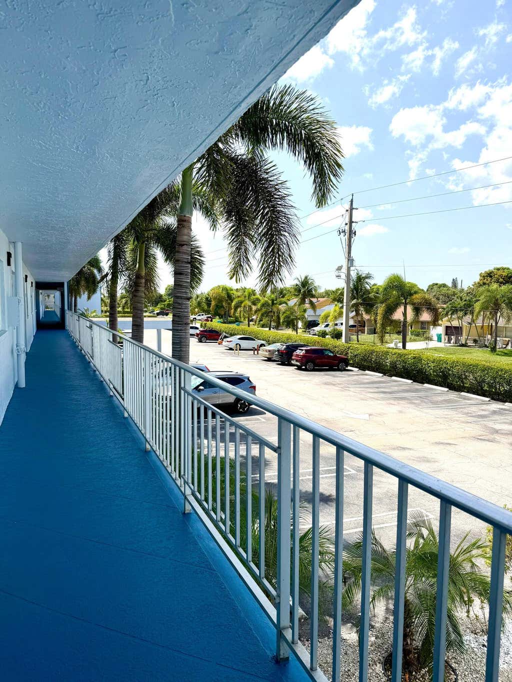 Photo of 300 NE 26TH Avenue #2010, Boynton Beach, FL 33435 (MLS # B26065394)