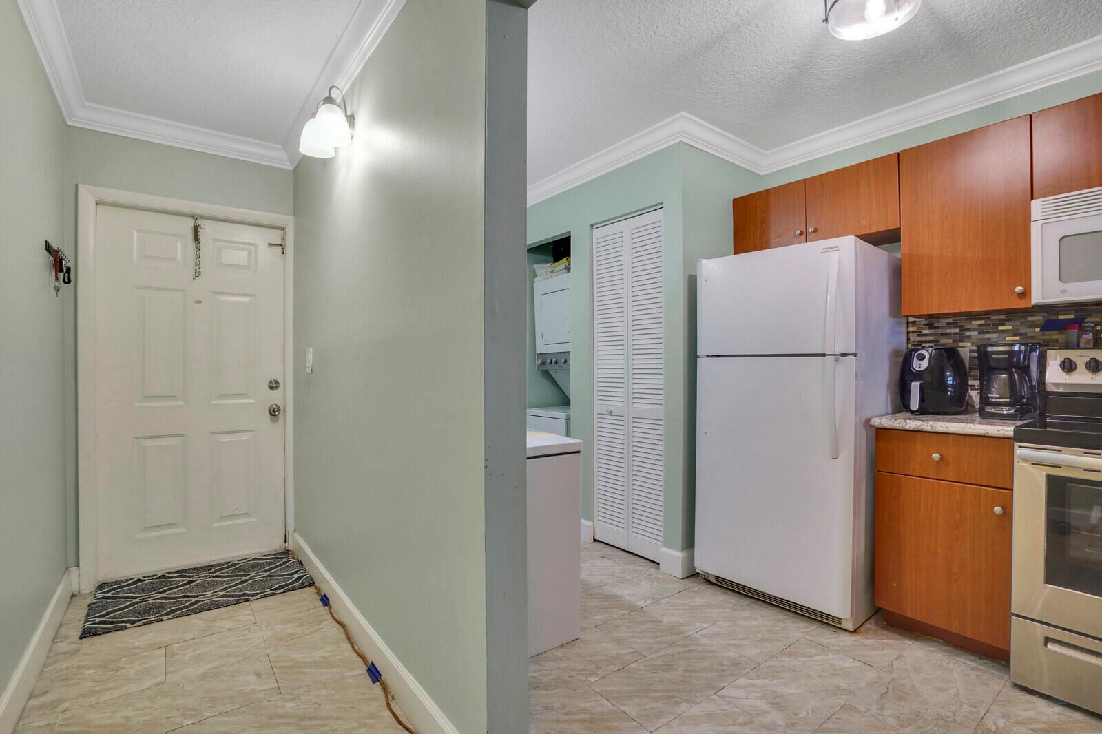 11500 NW 42nd Street 1-4