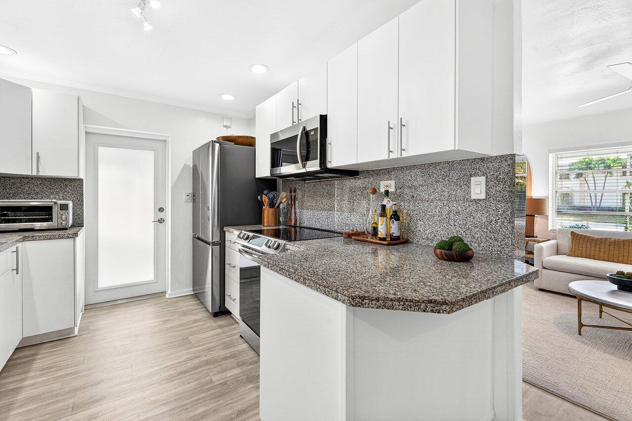 SOUTHLAND PARK - Residential Lease