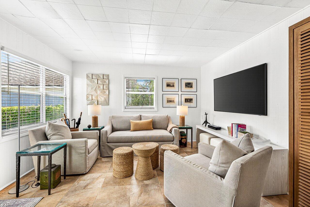 SOUTHLAND PARK - Residential Lease