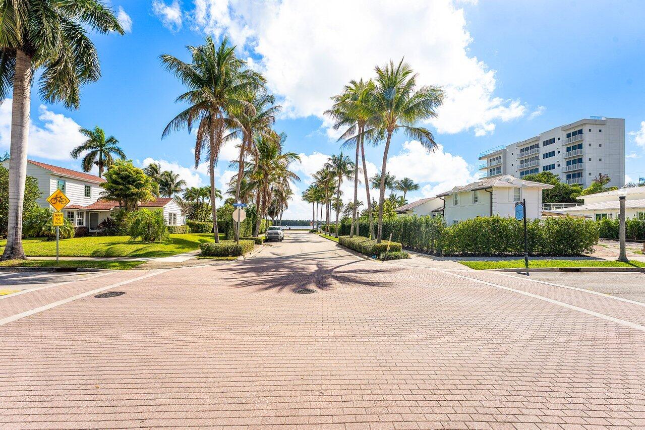 SOUTHLAND PARK - Residential Lease