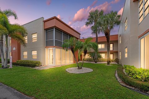 213 Piedmont E Delray Beach FL 33484