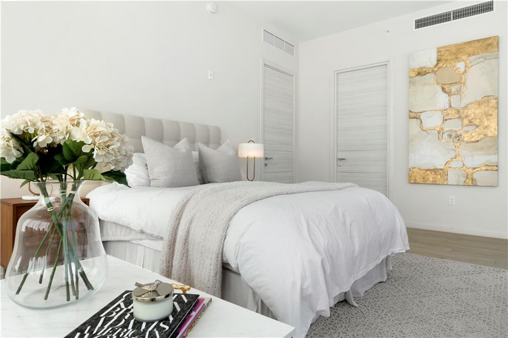 AquaMar Las Olas - Residential