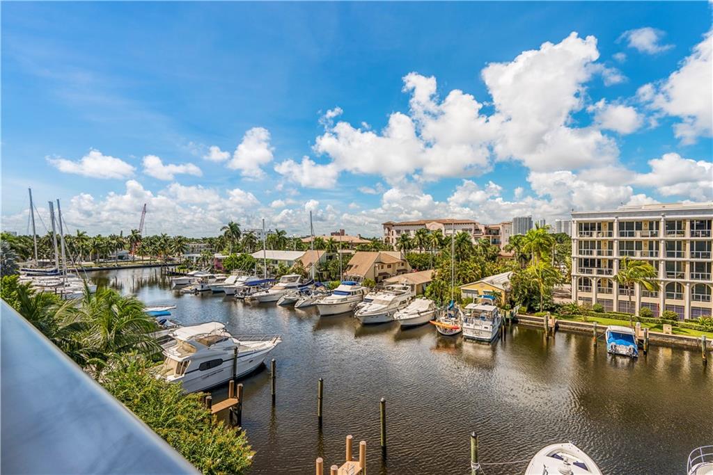 AquaMar Las Olas - Residential