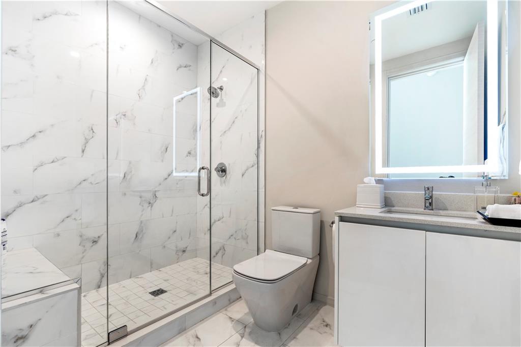 AquaMar Las Olas - Residential