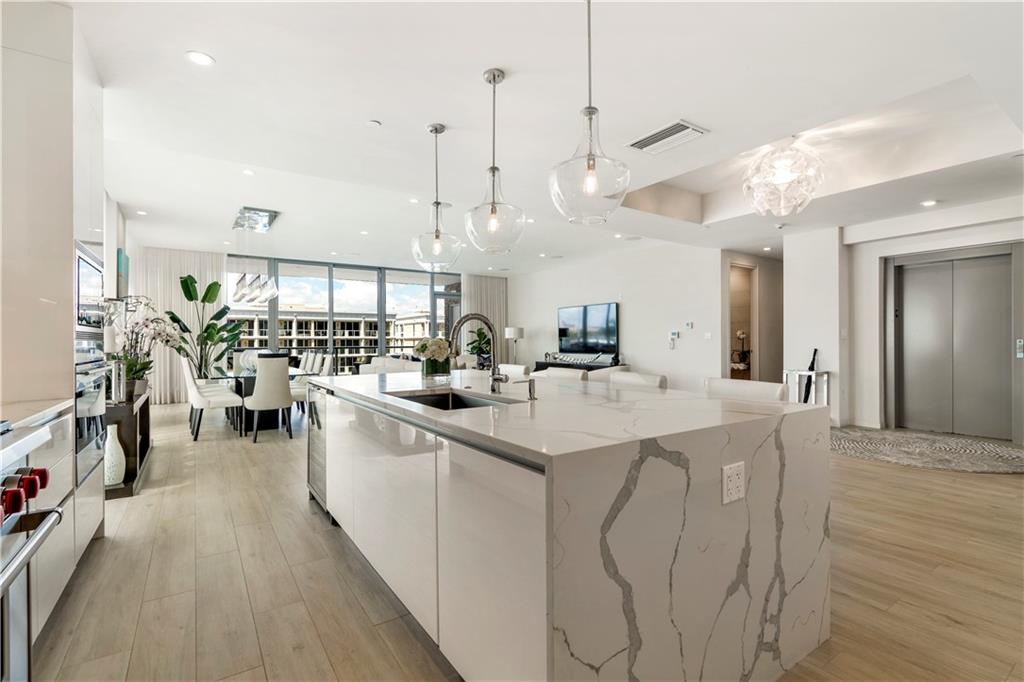 AquaMar Las Olas - Residential