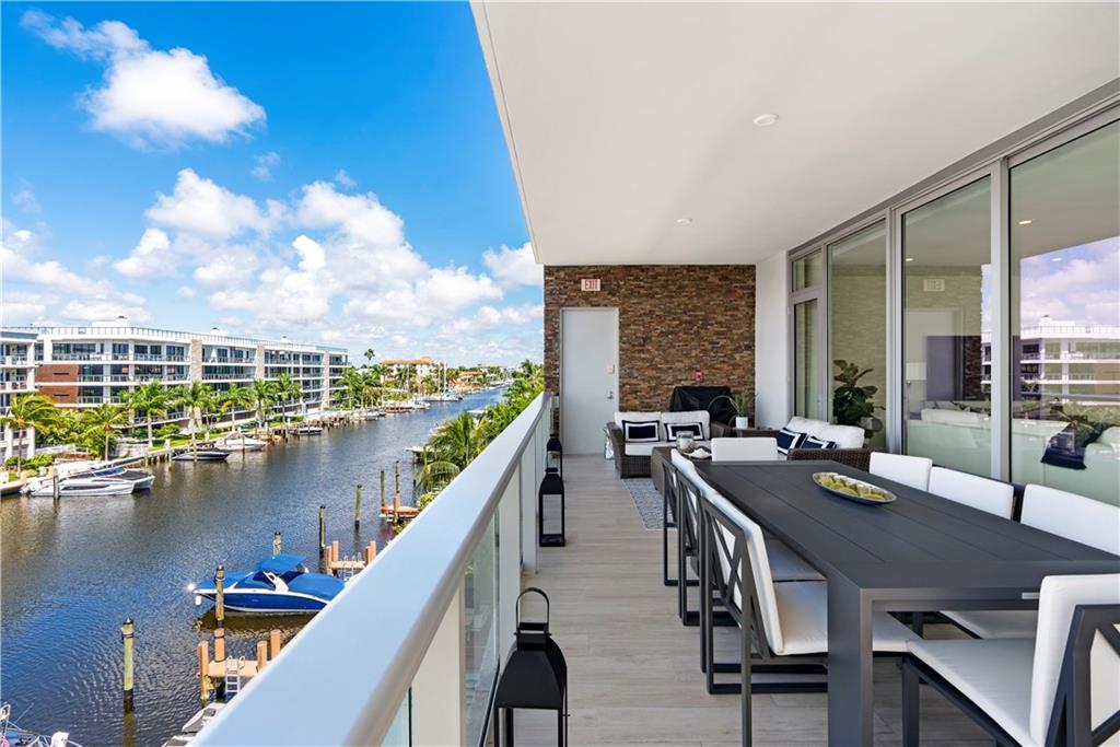 AquaMar Las Olas - Residential